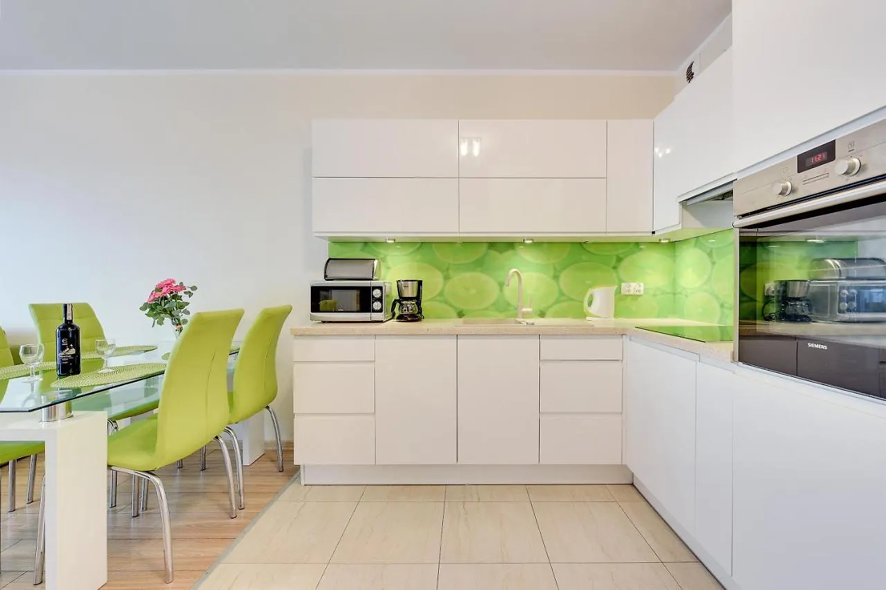 Beautiful Seaside View Apartments - 4 Oceans Premium Gdansk