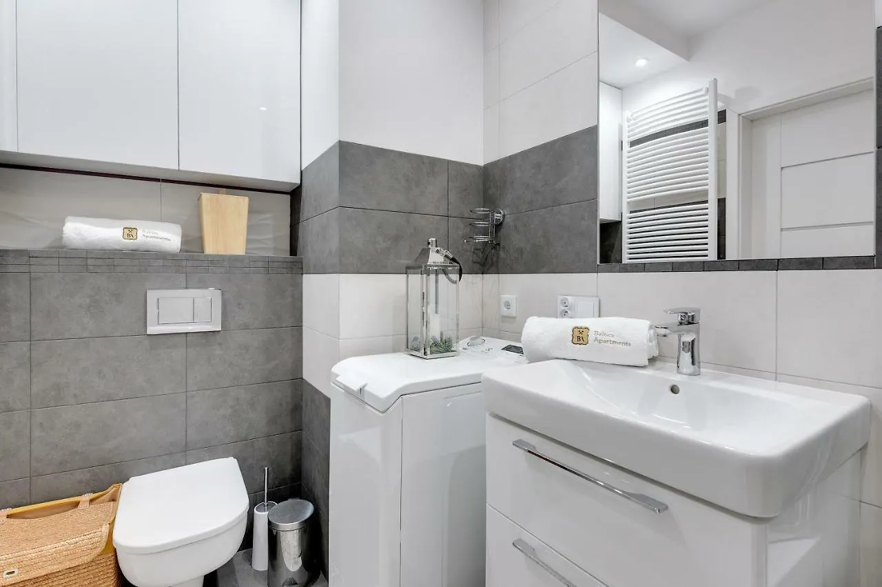 Beautiful Seaside View Apartments - 4 Oceans Premium Gdansk