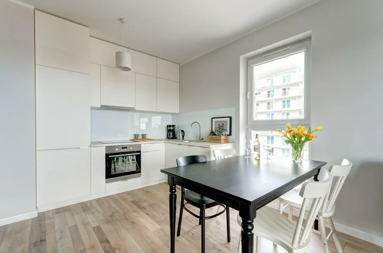 Beautiful Seaside View Apartments - 4 Oceans Premium Gdansk
