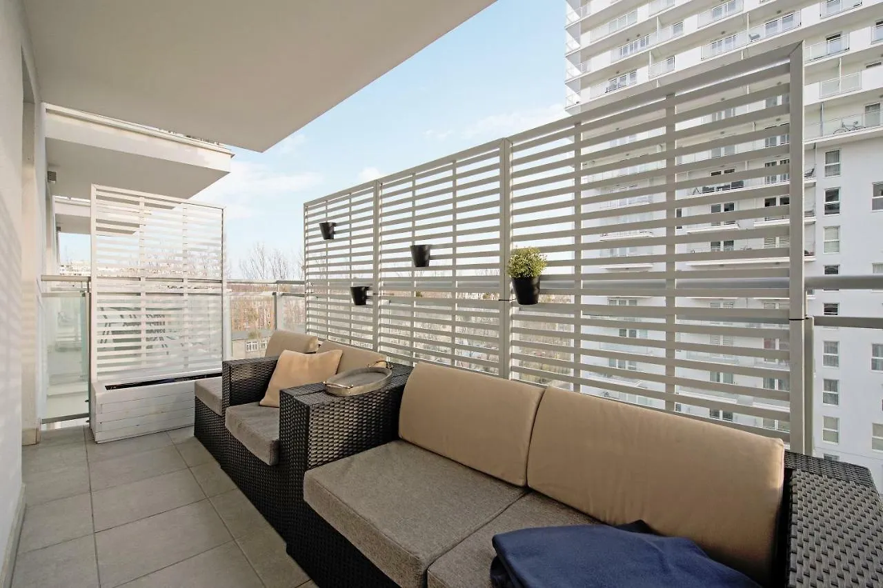 Beautiful Seaside View Apartments - 4 Oceans Premium Gdansk