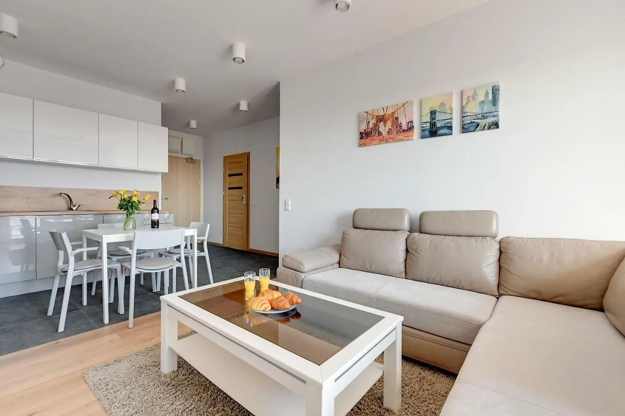 Beautiful Seaside View Apartments - 4 Oceans Premium Gdansk