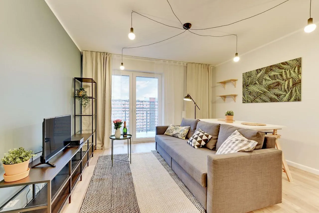 Beautiful Seaside View Apartments - 4 Oceans Premium Gdansk Poland