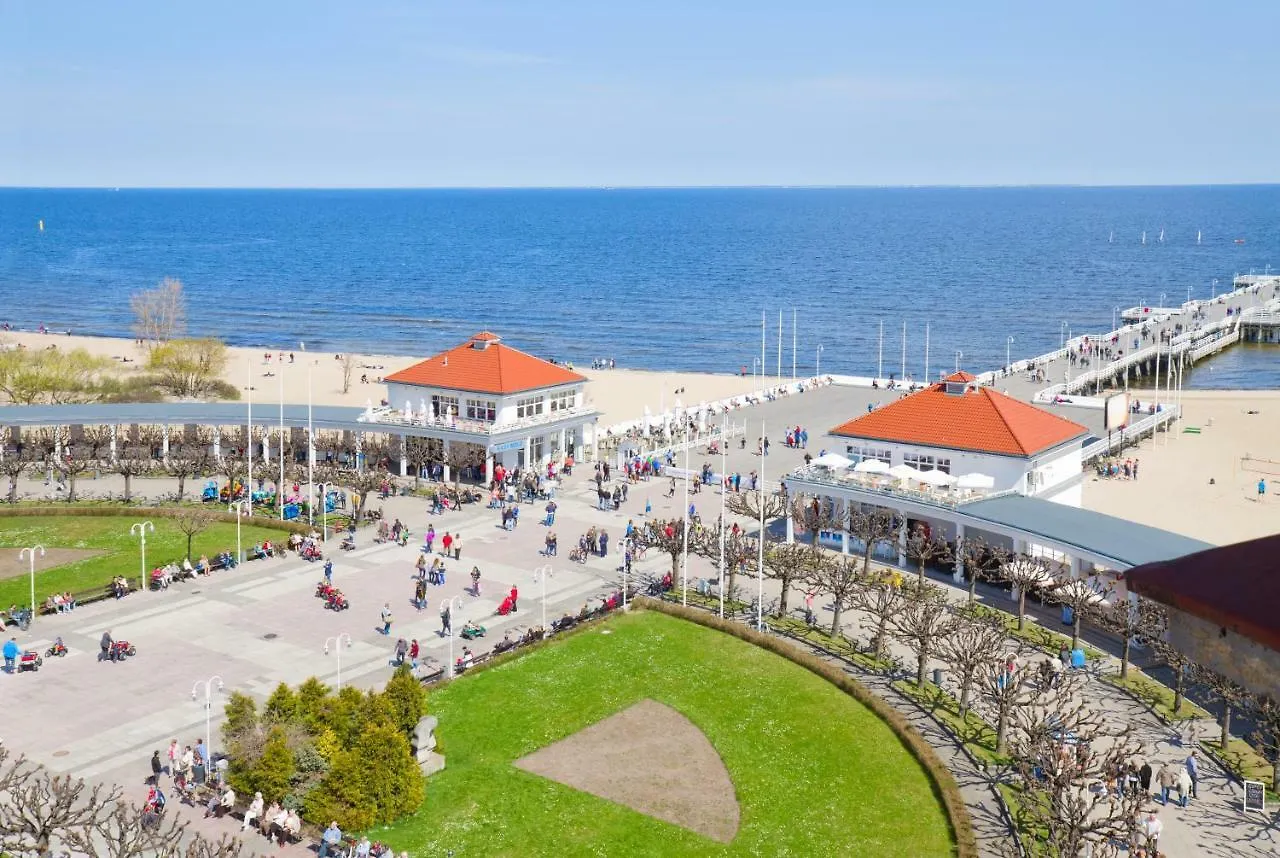 Beautiful Seaside View Apartments - 4 Oceans Premium Gdansk Poland