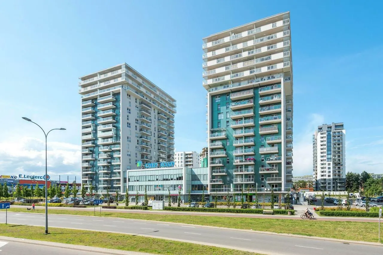 Beautiful Seaside View Apartments - 4 Oceans Premium location