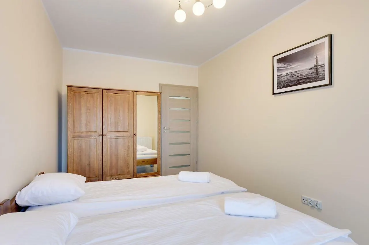 Beautiful Seaside View Apartments - 4 Oceans Premium Gdansk