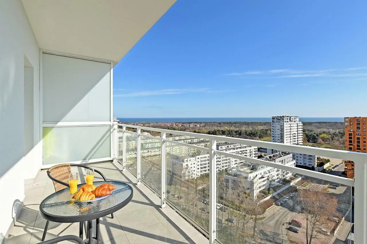 Beautiful Seaside View Apartments - 4 Oceans Premium Gdansk