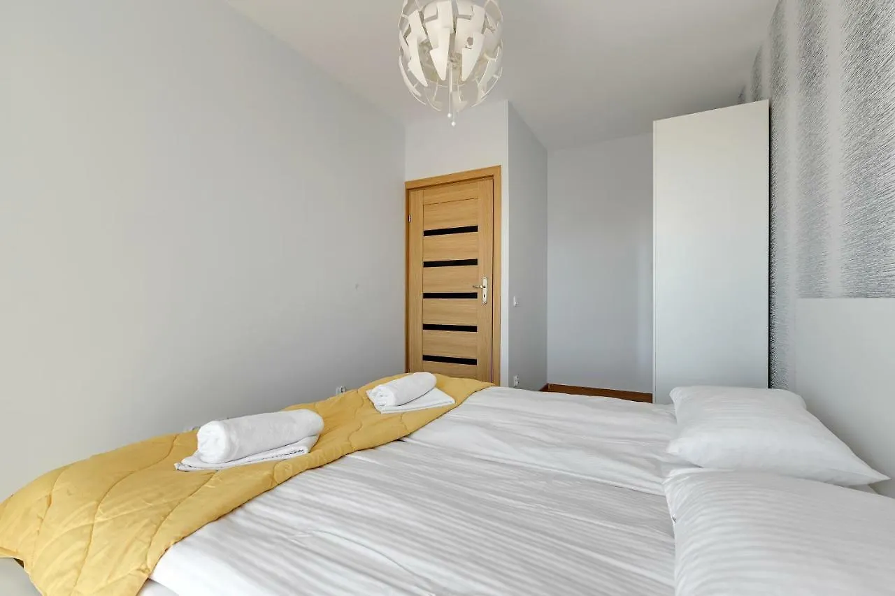 Beautiful Seaside View Apartments - 4 Oceans Premium Gdansk