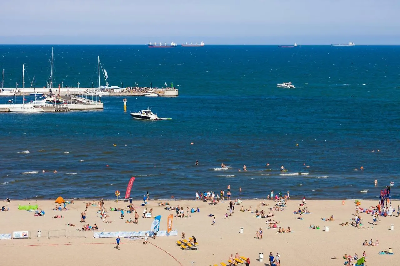 Beautiful Seaside View Apartments - 4 Oceans Premium Gdansk