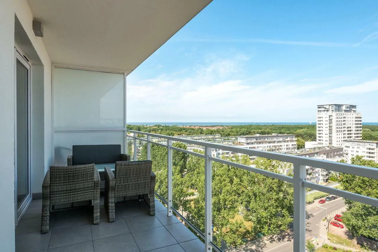 Beautiful Seaside View Apartments - 4 Oceans Premium Gdansk
