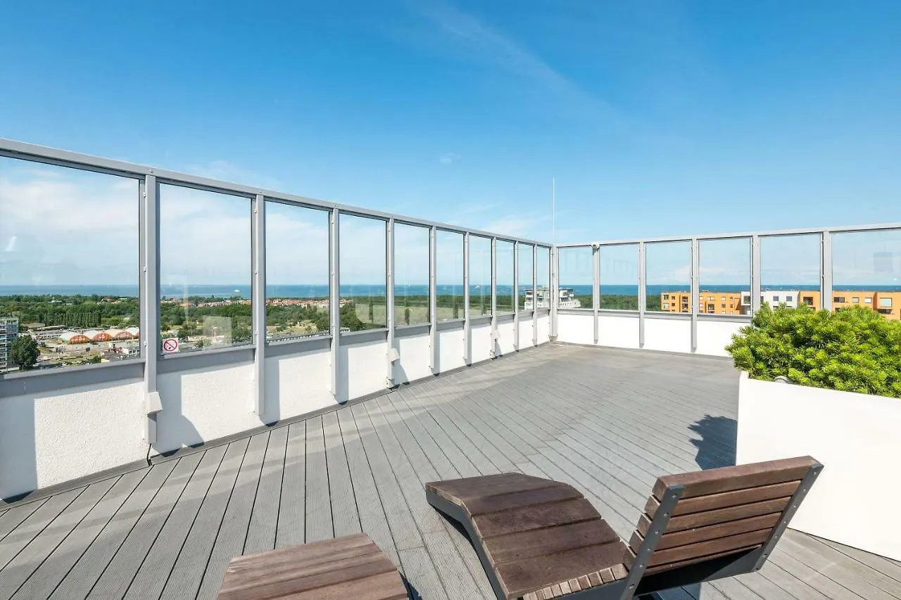 Beautiful Seaside View Apartments - 4 Oceans Premium Gdansk Poland